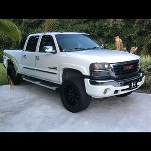 05 GMC DURAMAX TURBO DIESEL